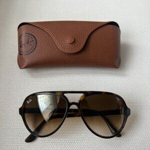 Ray Ban 4125 Gently Used